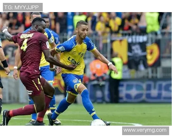 索肖与朗斯对决前瞻及比分预测分析，谁能笑到最后